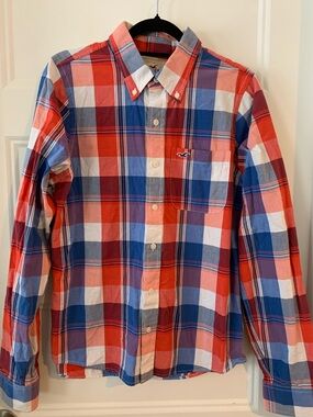 Hollister Men's Red, Blue & White Plaid Button-Down long sleeves Shirt
